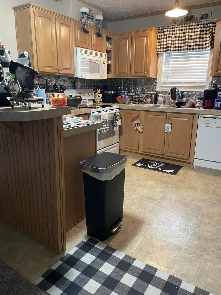 613 Bunker Hill Drive, Winchester, KY 40391 - #3