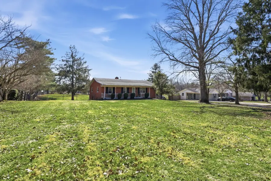 5666 Winchester Road, Lexington, KY 40509 - #3