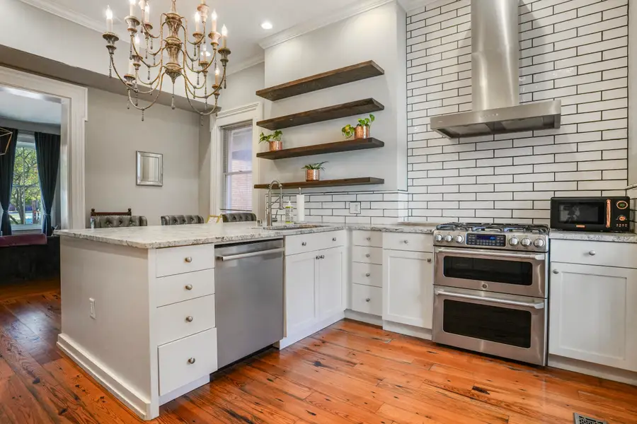 371 N Limestone, Lexington, KY 40508 - #3