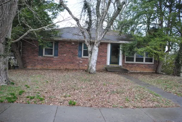 941 Holly Springs Drive, Lexington, KY 40504
