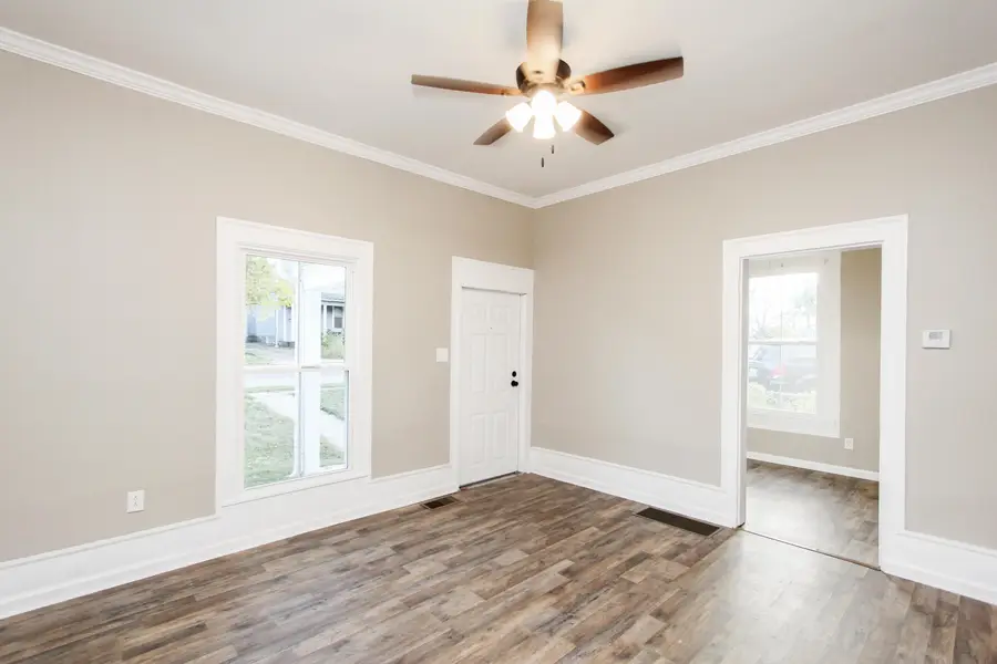 307 E Woodford Street, Lawrenceburg, KY 40342 - #2