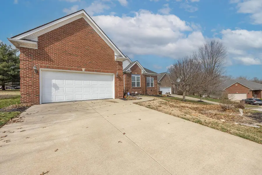 111 Cedar Stream Drive, Paris, KY 40361 - #2