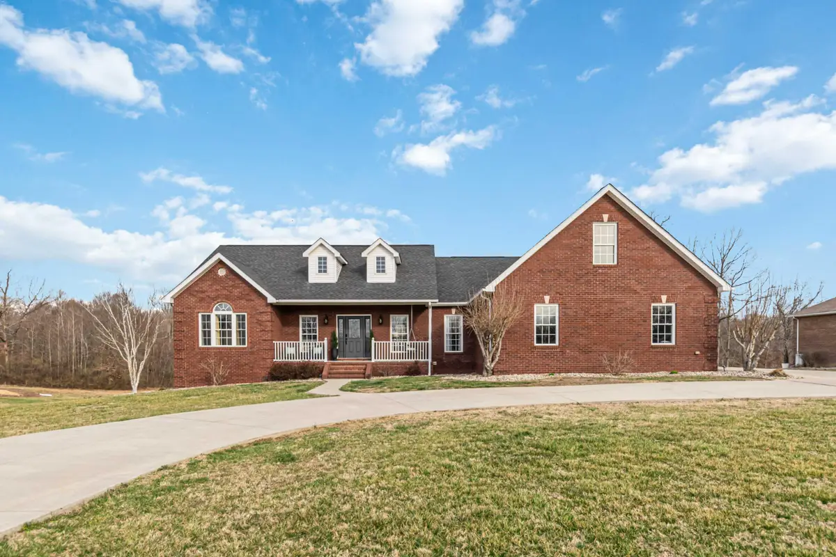 207 Remington Drive, Russell Springs, KY 42642 - #1