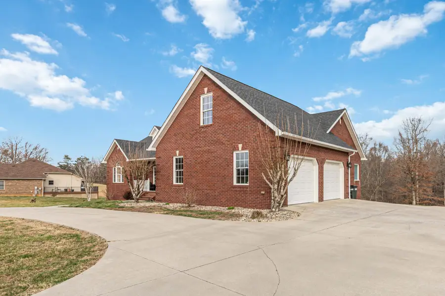 207 Remington Drive, Russell Springs, KY 42642 - #2