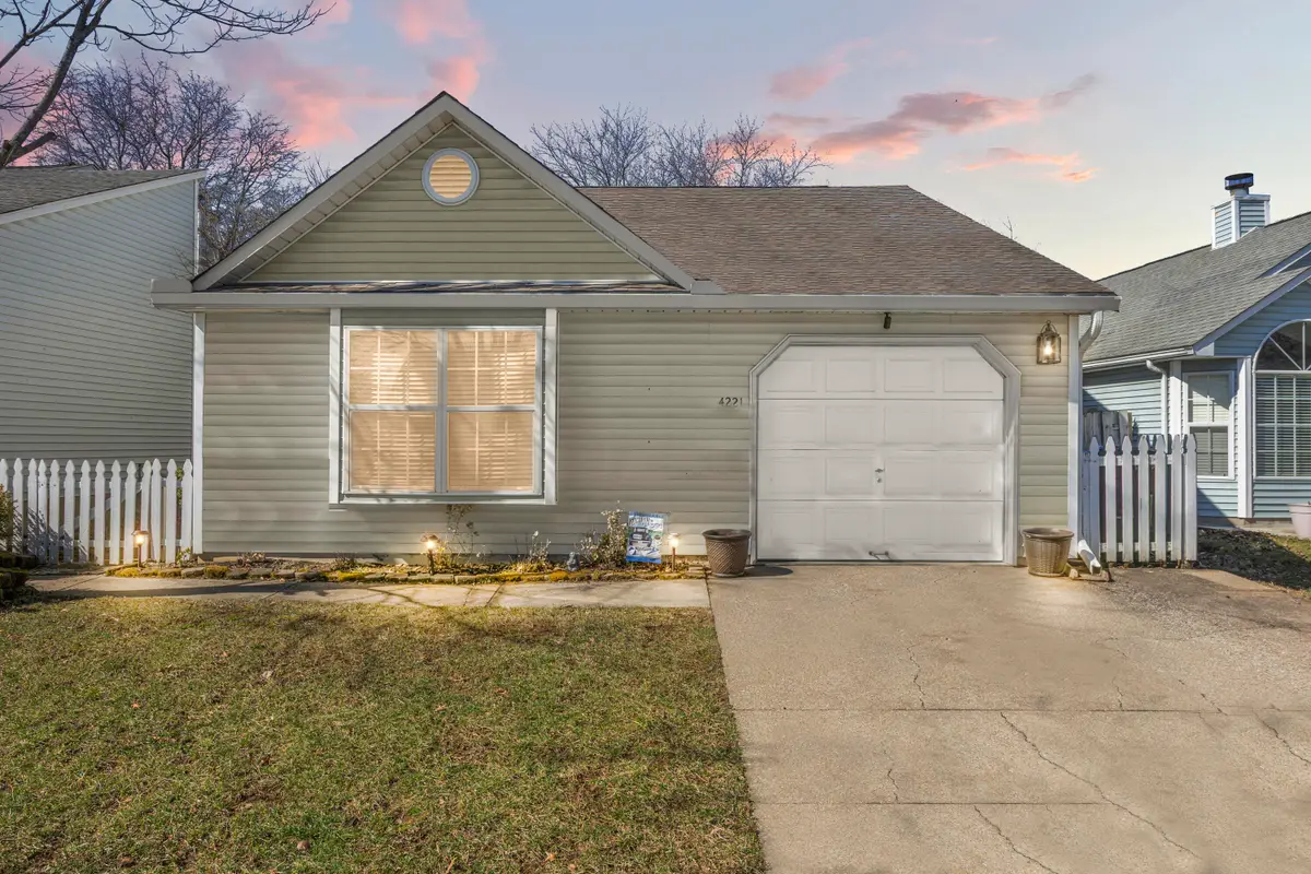 4221 Kensington Garden Court, Lexington, KY 40514 - #1