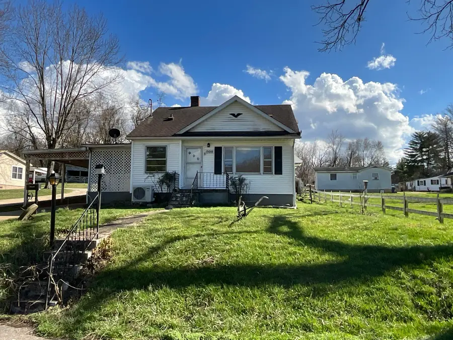 1500 Cornett Street, Somerset, KY 42501 - #2