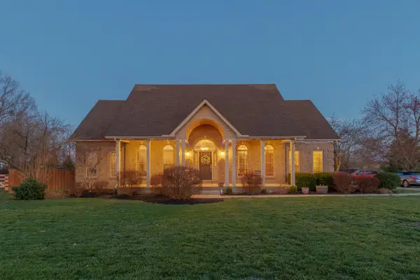 2030 East Court, Richmond, KY 40475