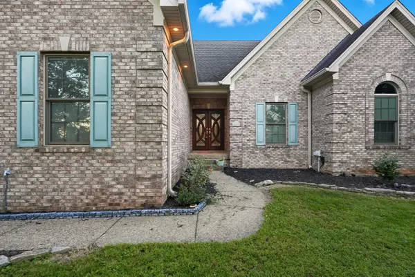 8606 Binnacle Court, Louisville, KY 40220