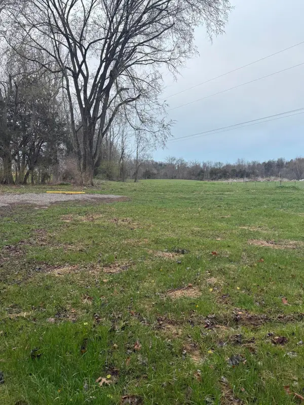 1735 Clifton Road, Danville, KY 40422