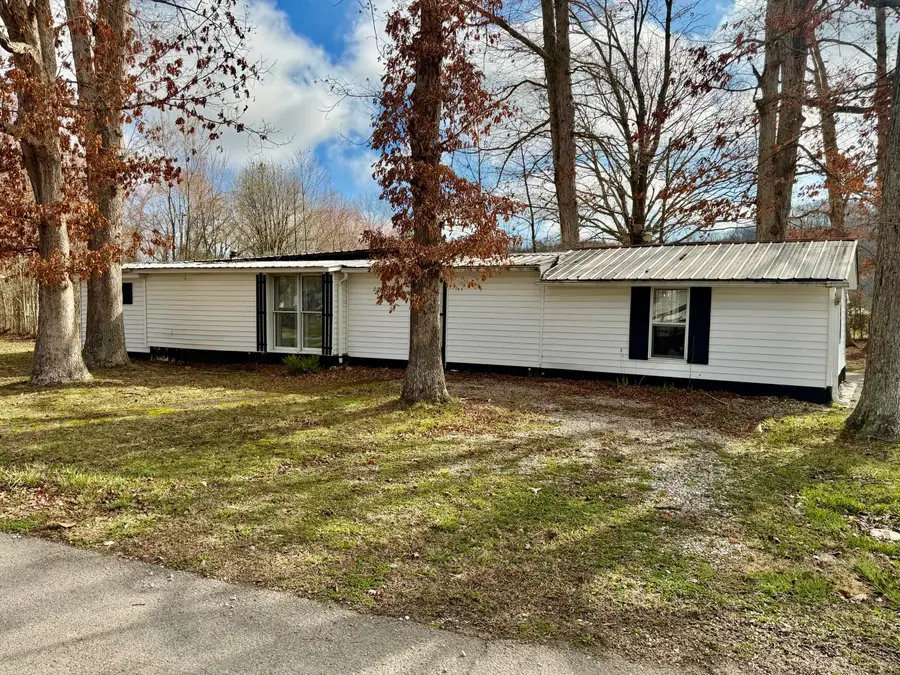 476 Tyree Street, Brodhead, KY 40409 - #3