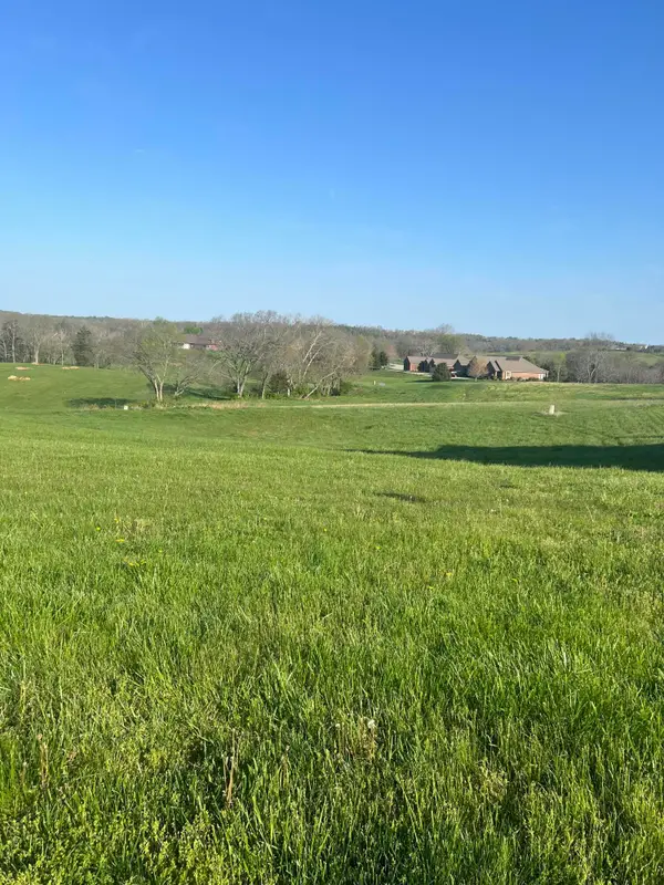 608 Imperial Lakes Drive #235, Richmond, KY 40475