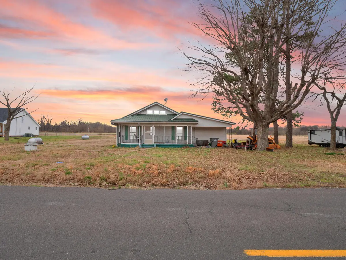 355 Wadesboro Road, Paducah, KY 42003 - #1