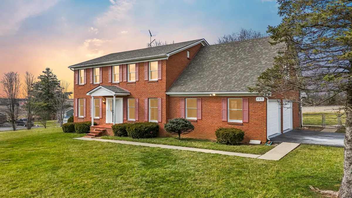 209 Oregon Road, Salvisa, KY 40372 - #1