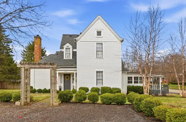 301 S Turner Street, Midway, KY 40347