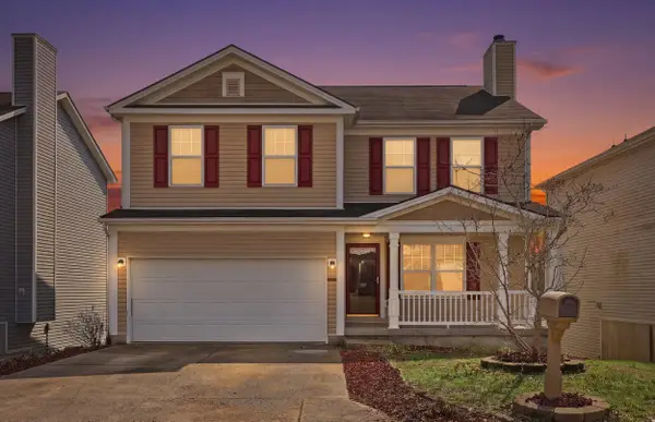 129 Meadow View Way, Georgetown, KY 40324