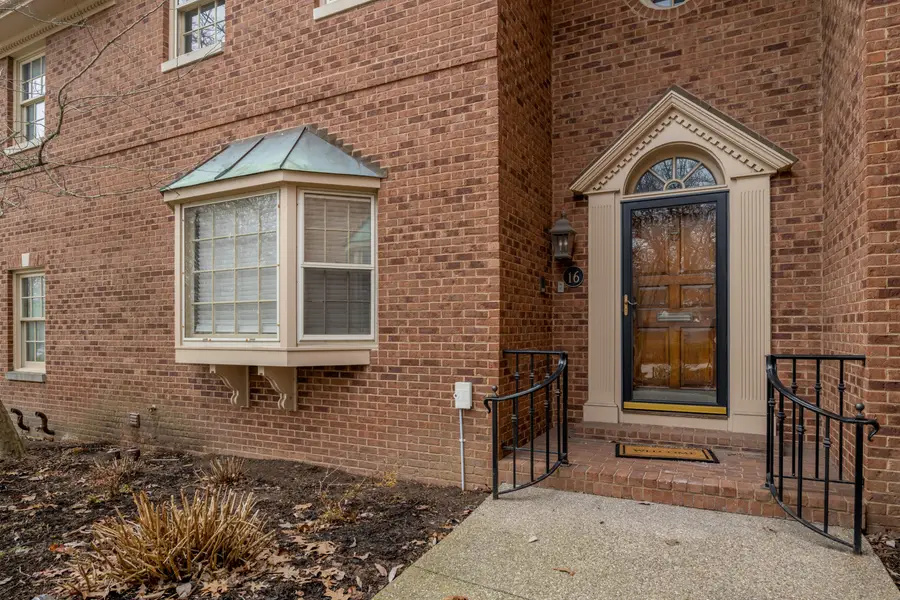 400 Redding Road #16, Lexington, KY 40517 - #3