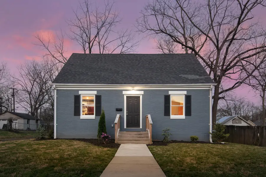 421 Locust Avenue, Lexington, KY 40505 - #2