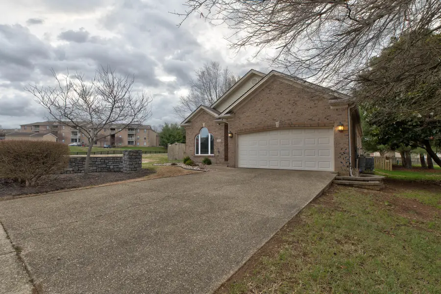 101 Candlelight Boulevard, Georgetown, KY 40324 - #2