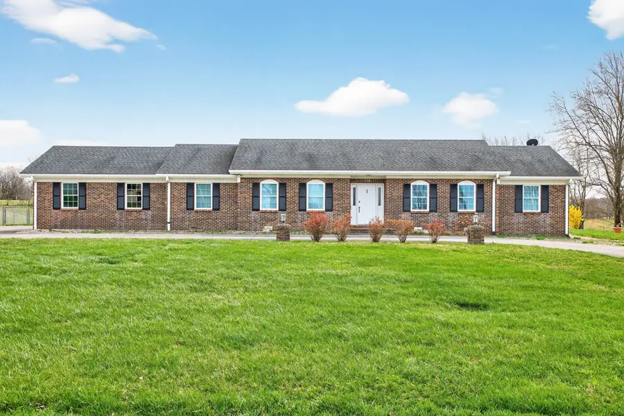 316 Sugar Creek Road, Lancaster, KY 40444 - #2
