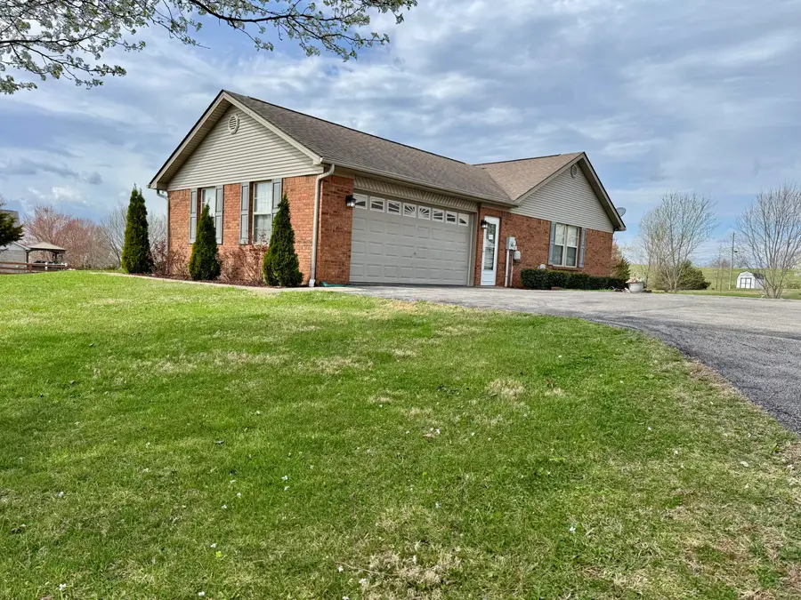 336 Springhurst Drive, Berea, KY 40403 - #2