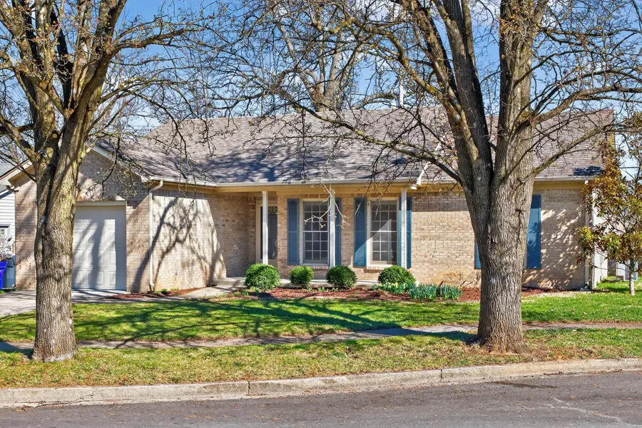 609 Dardanelles Drive, Lexington, KY 40503 - #2