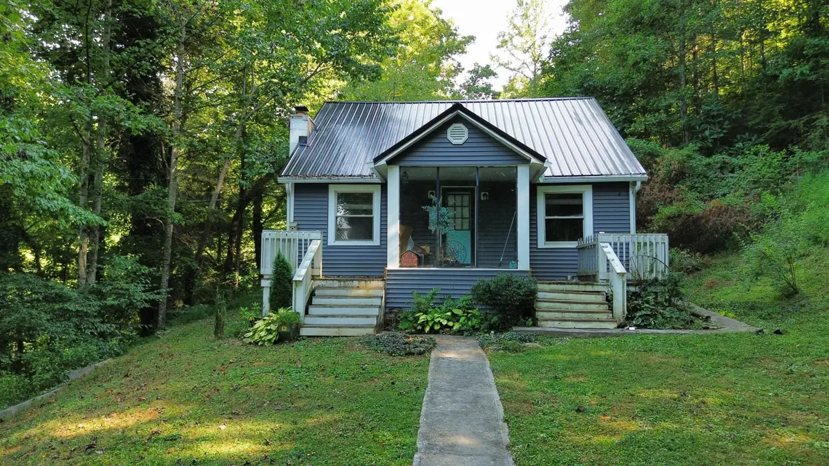 268 State Highway 290, McKee, KY 40447 - #1