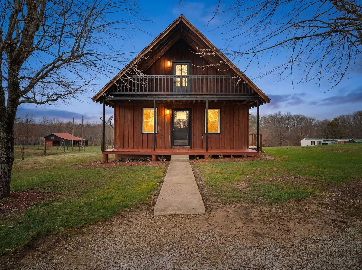 800 Pine Hill Road, Jeffersonville, KY 40337 - #1