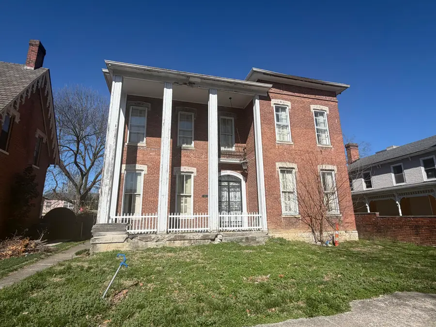 514 Ann Street, Frankfort, KY 40601 - #3