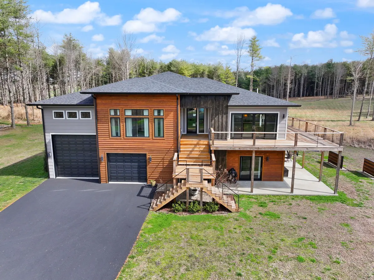 133 Lakeshore Drive, Russell Springs, KY 42642 - #1