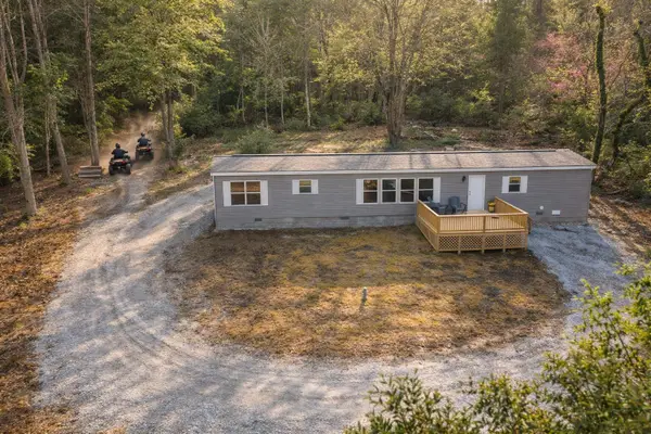 42 Furlong Avenue, Burnside, KY 42519