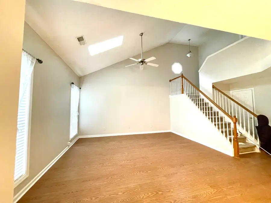 327 Newcastle Lane, Winchester, KY 40391 - #2