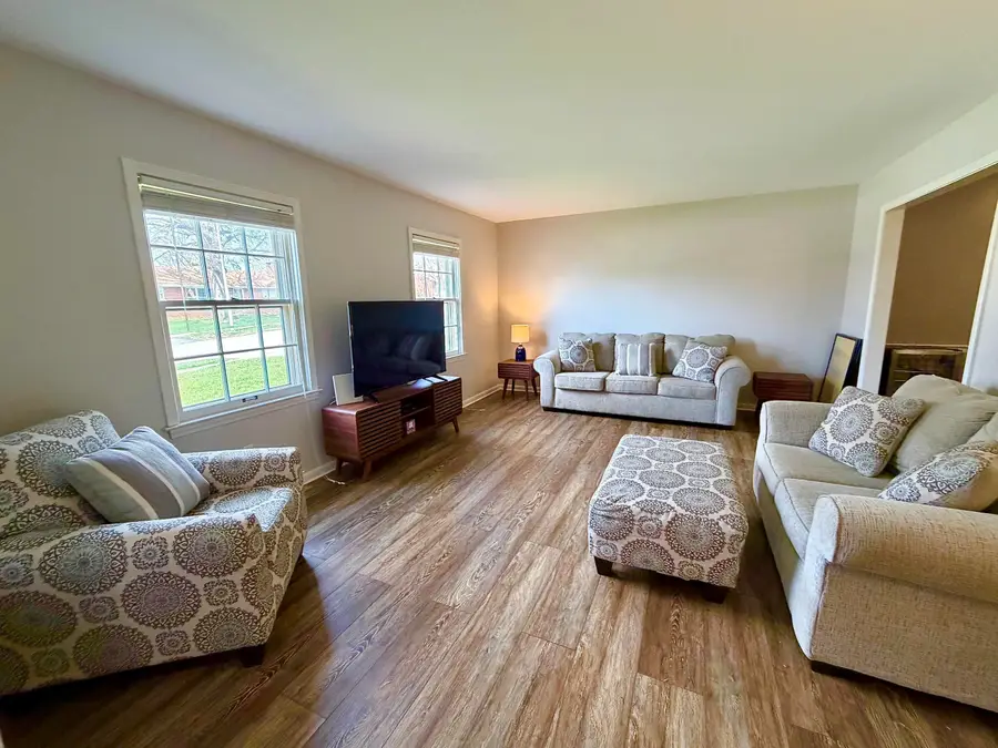 3328 Crown Crest Road, Lexington, KY 40517 - #3