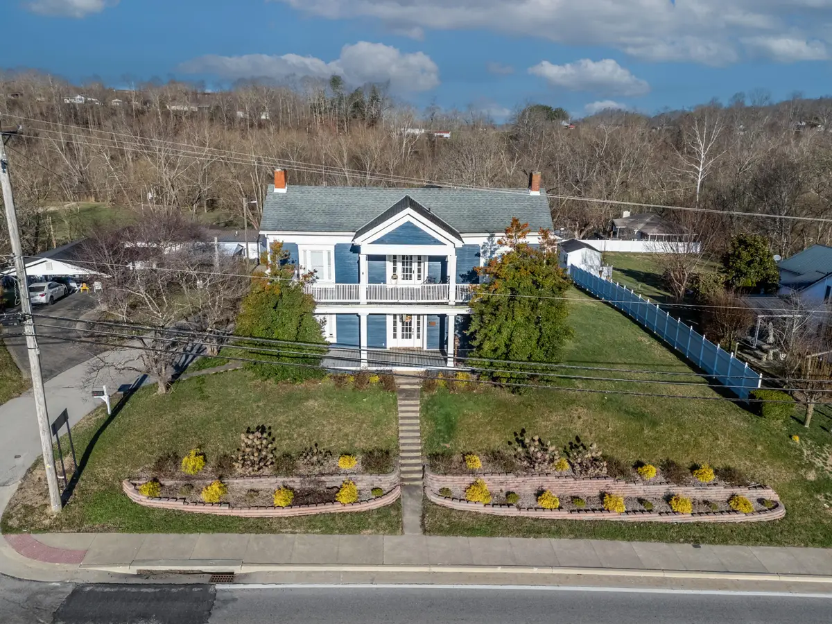 709 Main Street, West Liberty, KY 41472 - #1