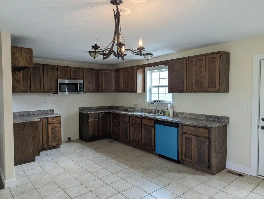 201 Union Street, Corbin, KY 40701 - #3