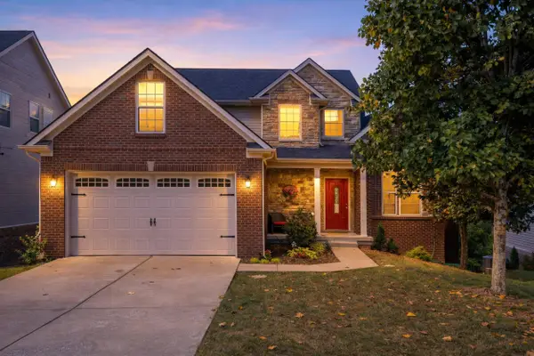 4612 Windstar Way, Lexington, KY 40515