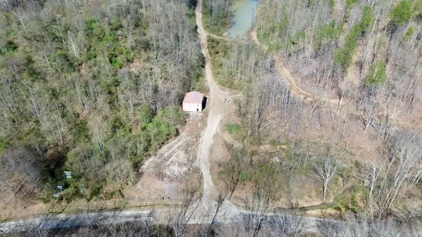 2214A State Highway 2033, Louisa, KY 41230