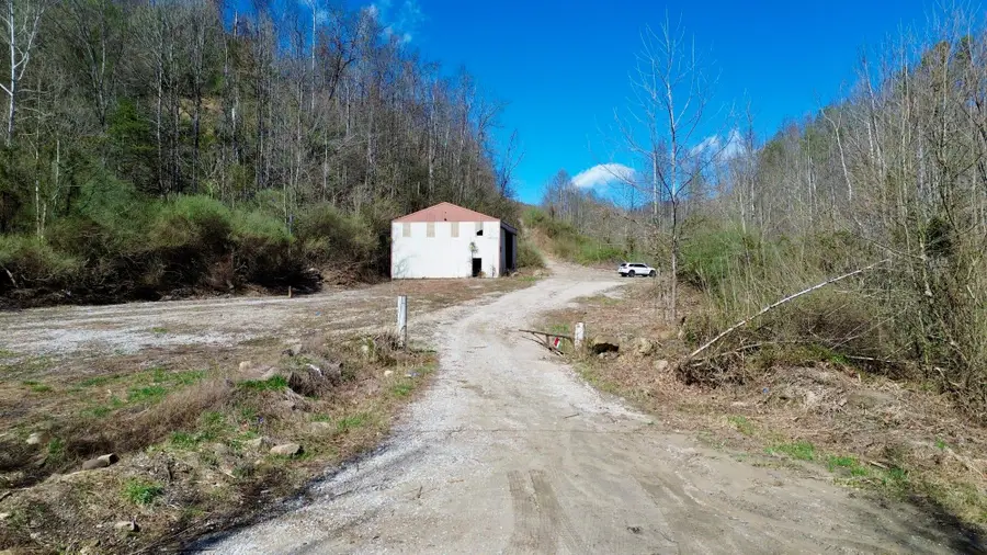 2214A State Highway 2033, Louisa, KY 41230 - #2