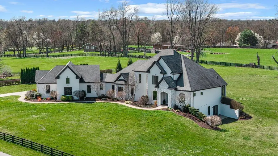 111 Pearl Lane, Nicholasville, KY 40356 - #2