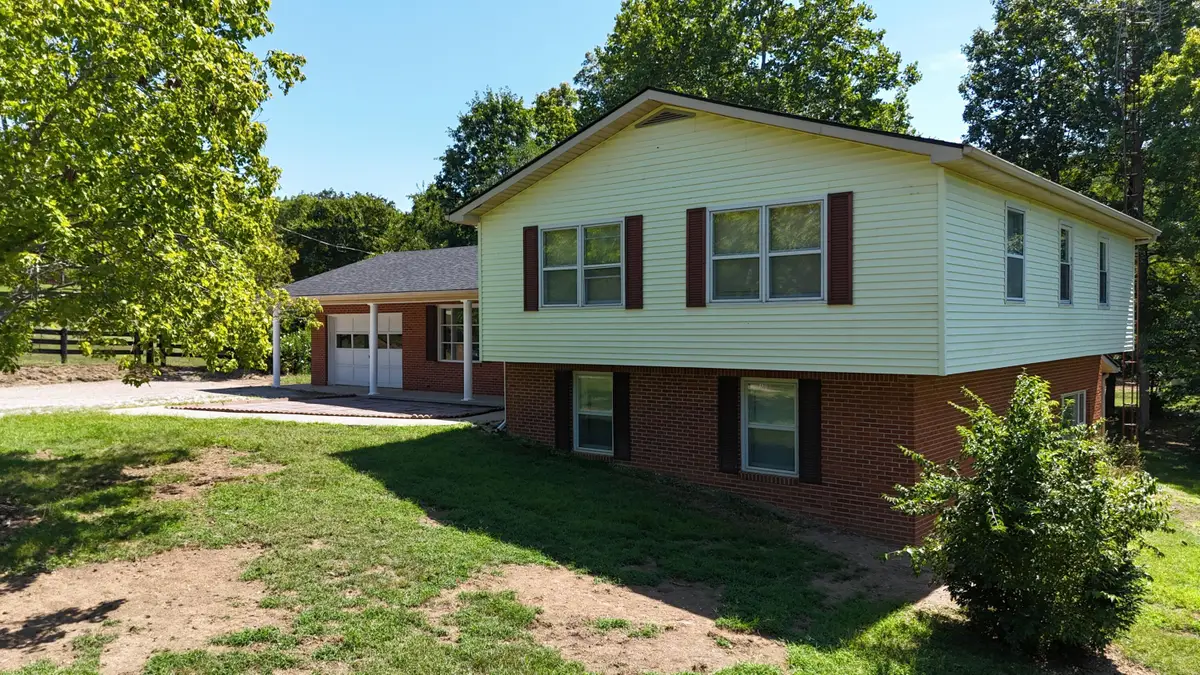 1433 Gravel Lick Branch Road, Waco, KY 40385 - #1