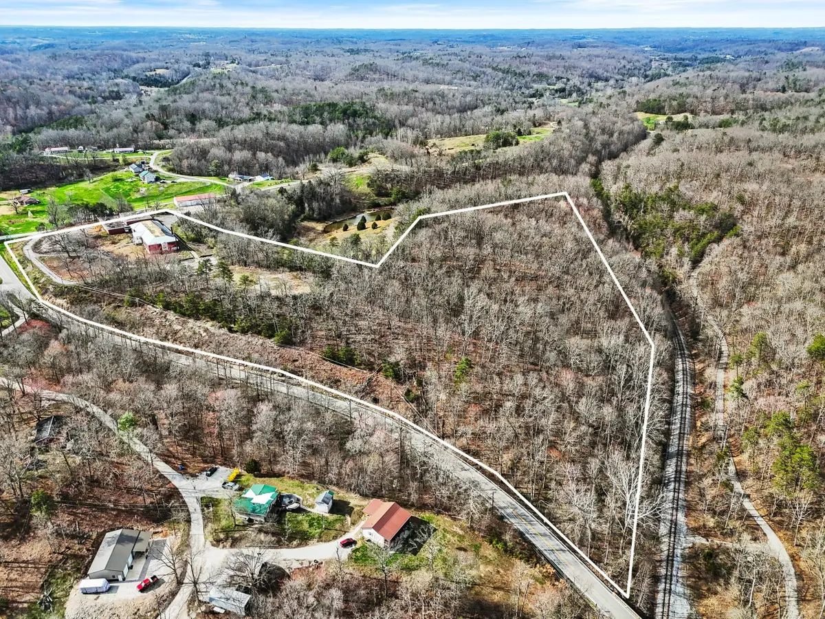 6930 Winchester Road, Irvine, KY 40336 - #1