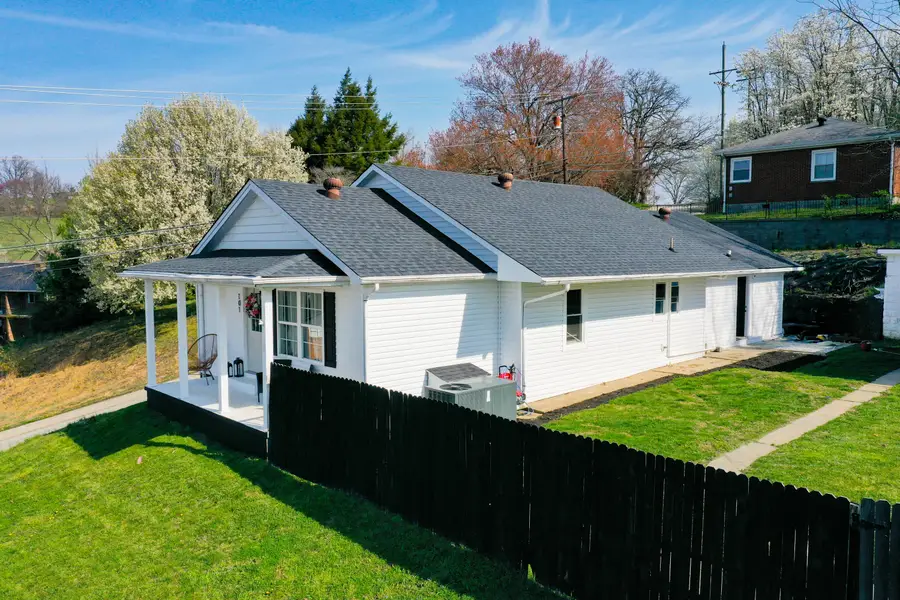 101 Oakley Street, London, KY 40741 - #3