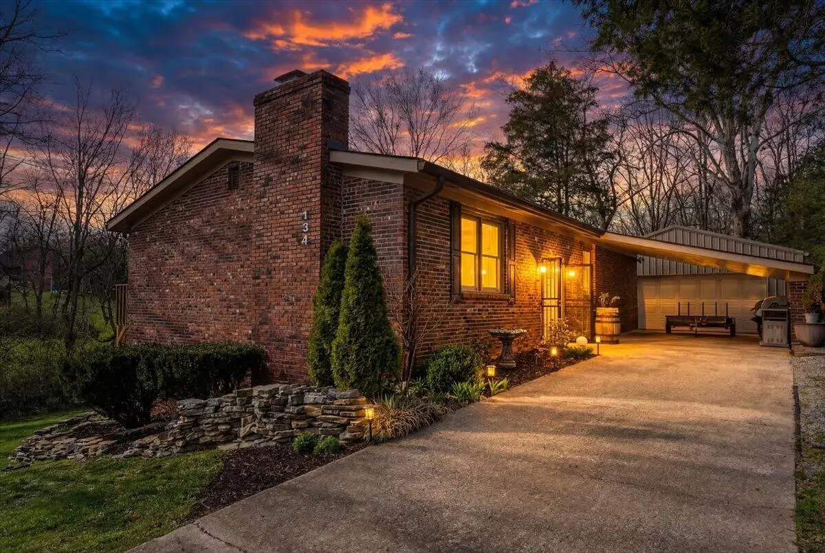 134 Lakeshore Drive, Richmond, KY 40475 - #1