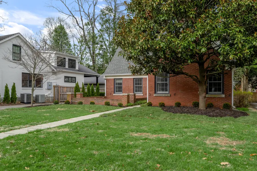 211 Chenault Road, Lexington, KY 40502 - #2