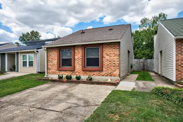 3309 Fox Trace Road, Lexington, KY 40515