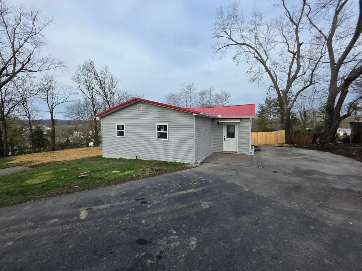 720 Green Street, Corbin, KY 40701 - #1