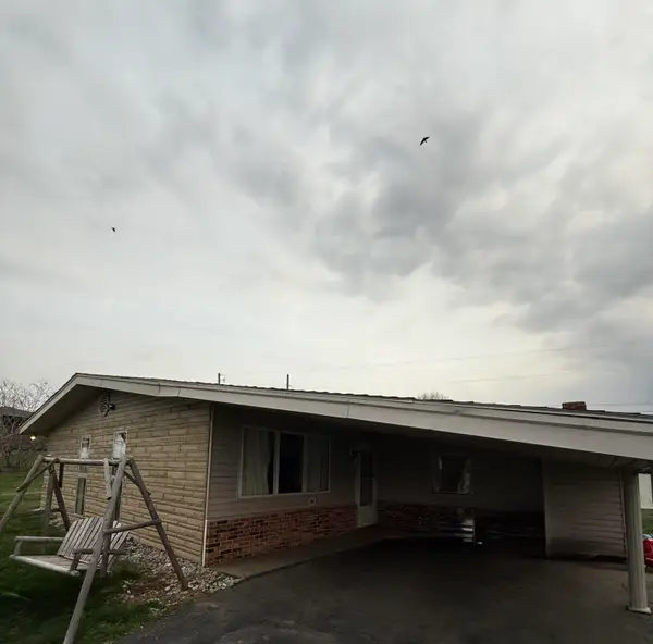 8377 Stonelick Road, Maysville, KY 41056