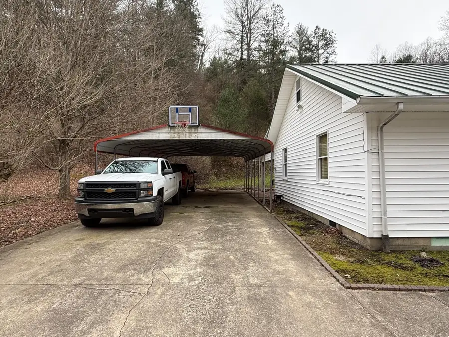 47 Orchard Br Road, Oil Springs, KY 41238 - #3