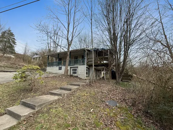 138 Walter Street, Wallins, KY 40873