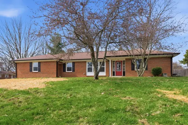 102 Bayberry Road, Versailles, KY 40383