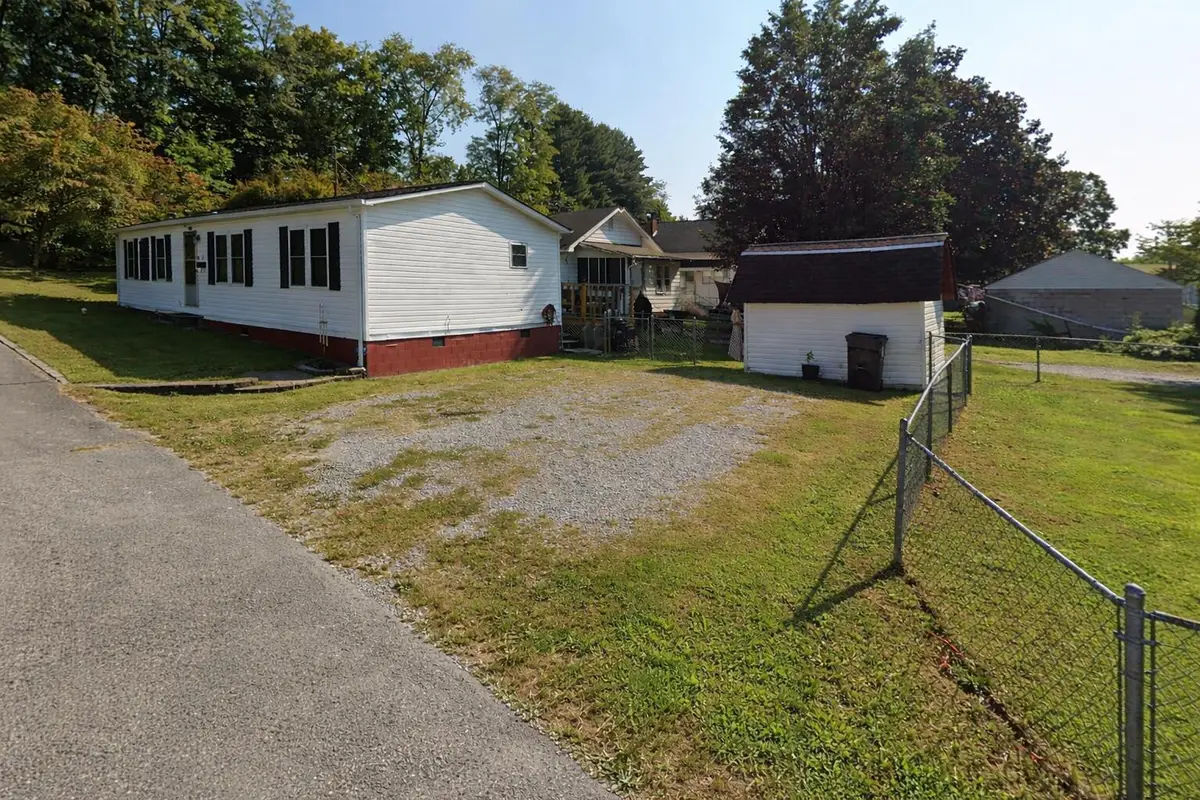 401 Lee Street, Corbin, KY 40701 - #1